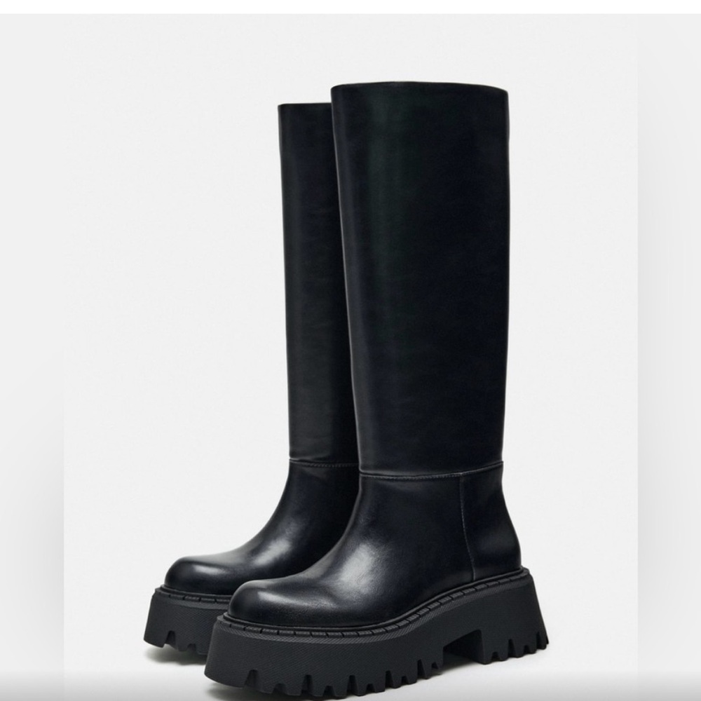 Zara black Lug sol high boots